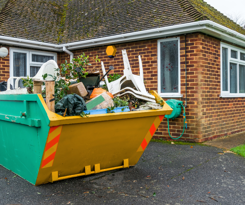 Book 8-yard skip hire online in the UK, click here for a quote